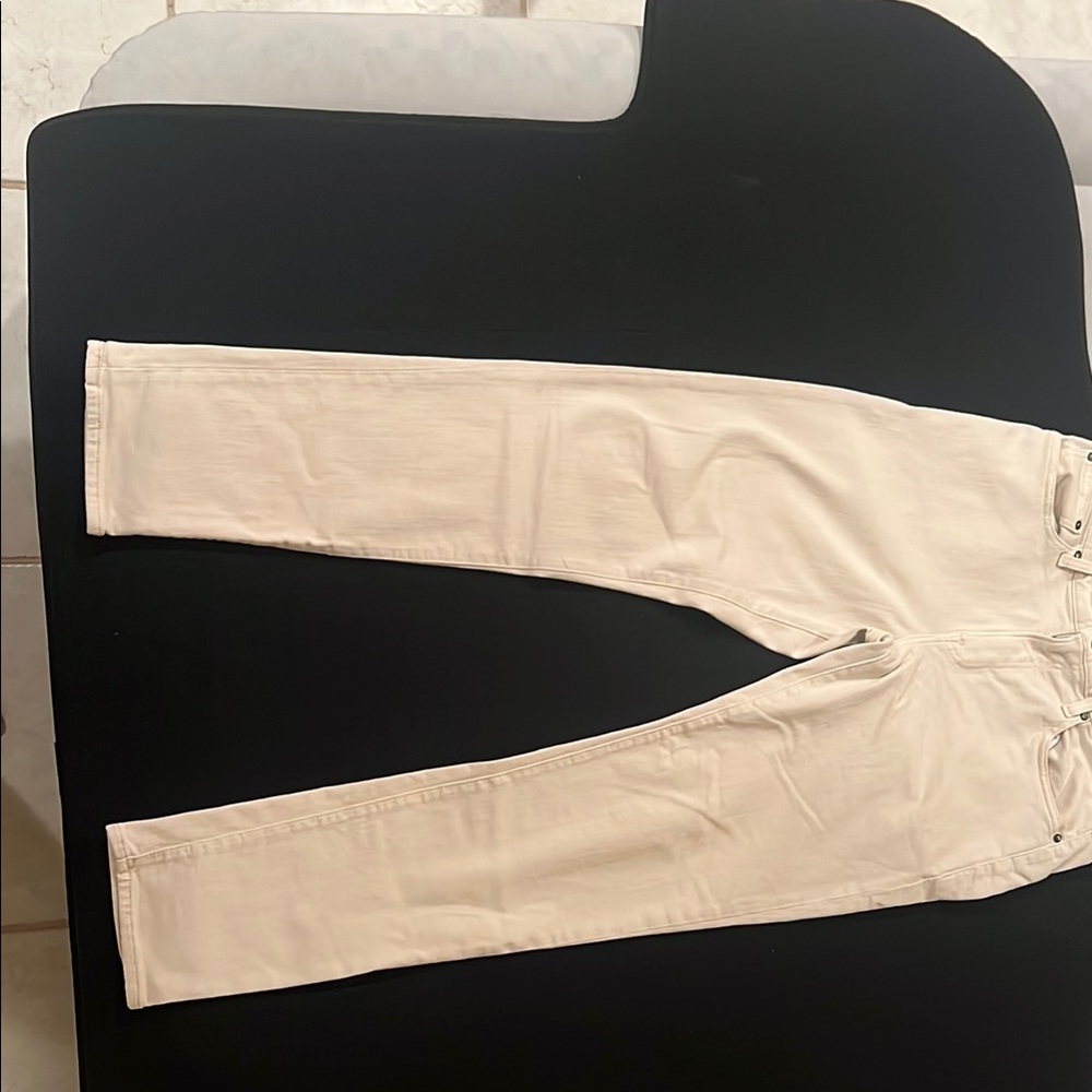 Elegant Express Men’s Cream Trousers